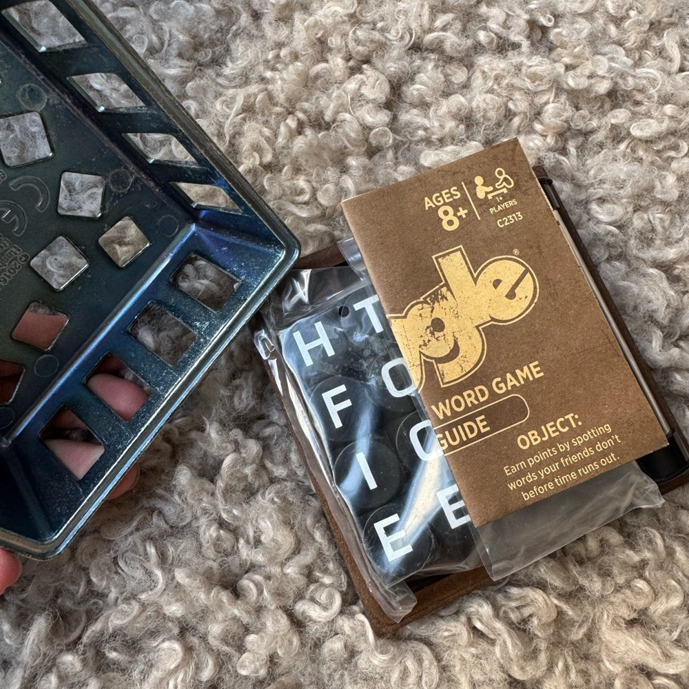 Hasbro Rustic Boggle Game - Picture 3 of 8